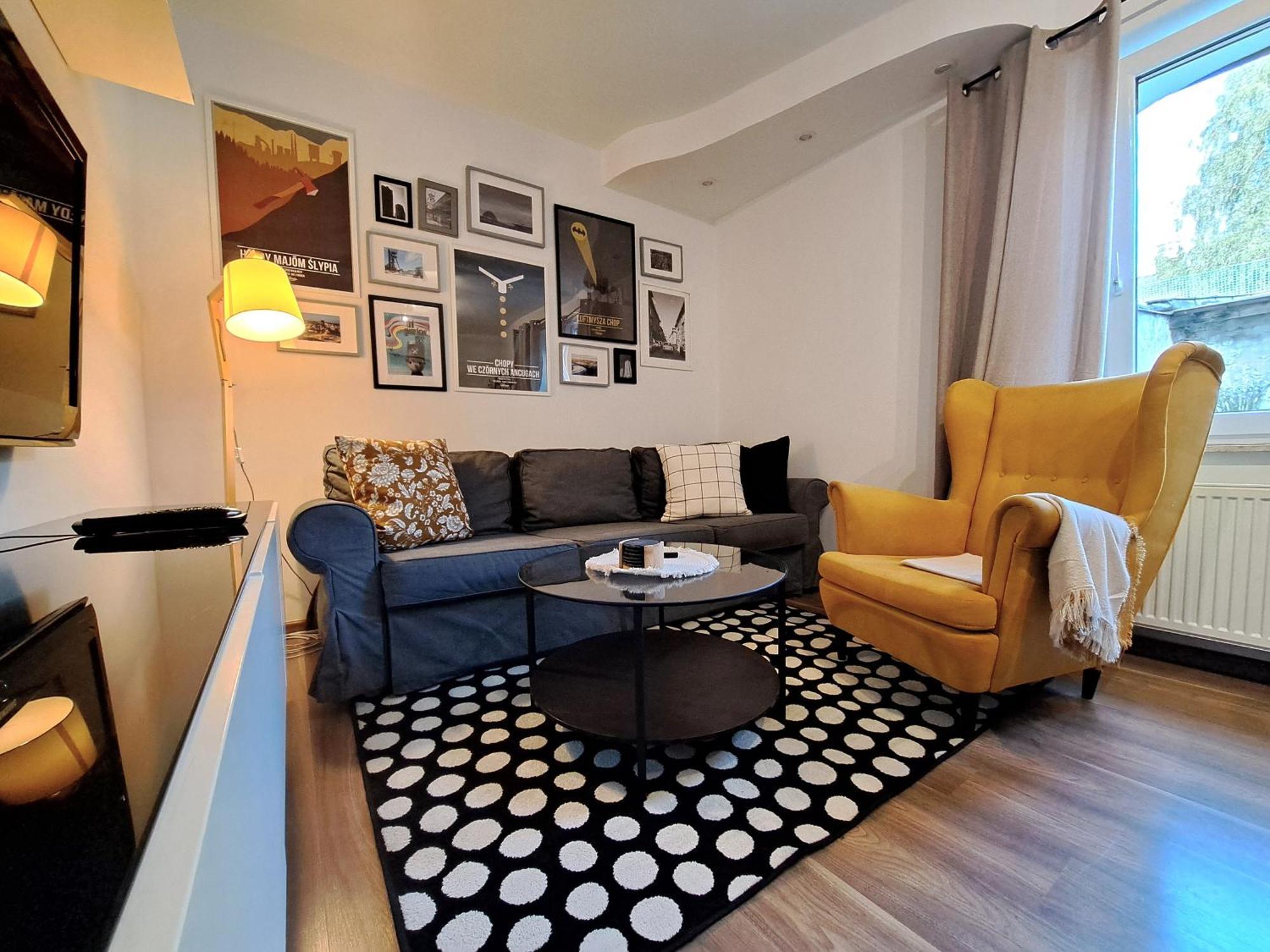 Gryfny Familok Apartment Katowice Exterior photo